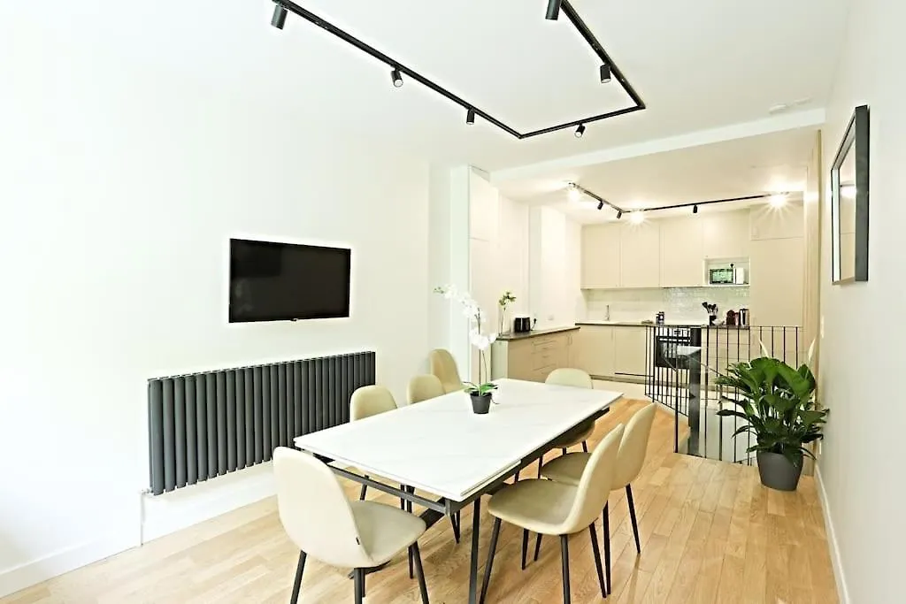 Charmant Appartement 8 Personnes Avec Sauna París 0*,