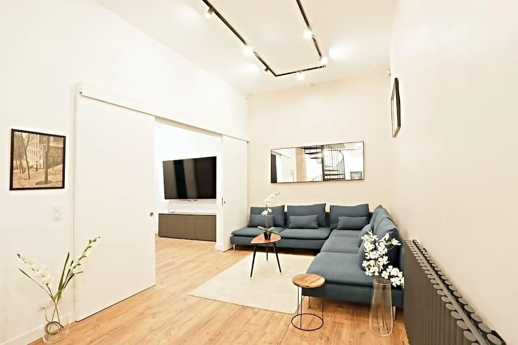 Charmant Appartement 8 Personnes Avec Sauna Paris