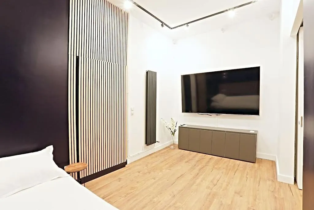 Charmant Appartement 8 Personnes Avec Sauna باريس شقة